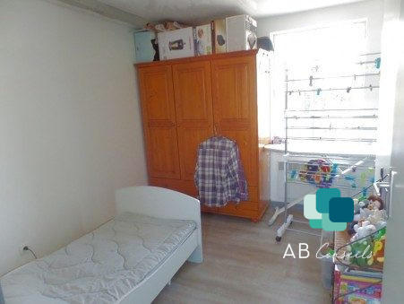 Appartement - 100 m² - 3 pièces