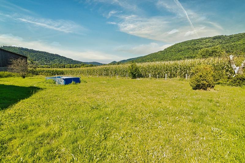 Maison - 209 m² - 9 pièces