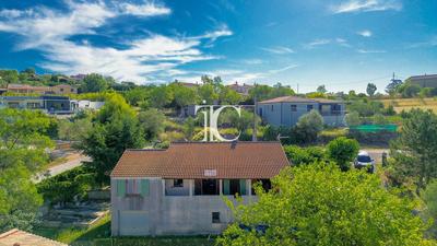 Maison - 91 m² - 4 pièces