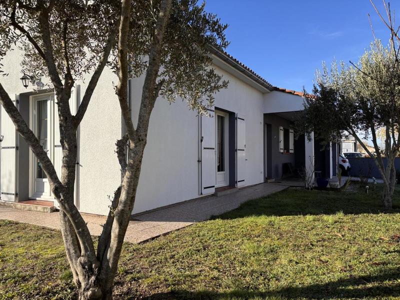 Maison - 140 m² - 5 pièces