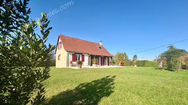 Maison - 115 m² - 6 pièces