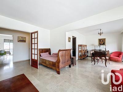 Appartement - 123 m² - 5 pièces