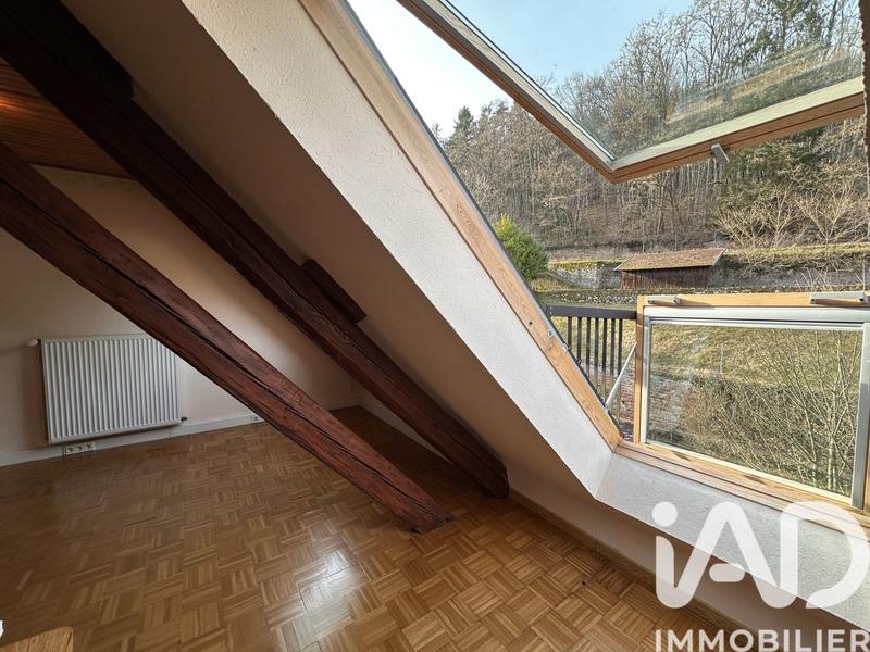 Maison - 187 m² - 8 pièces