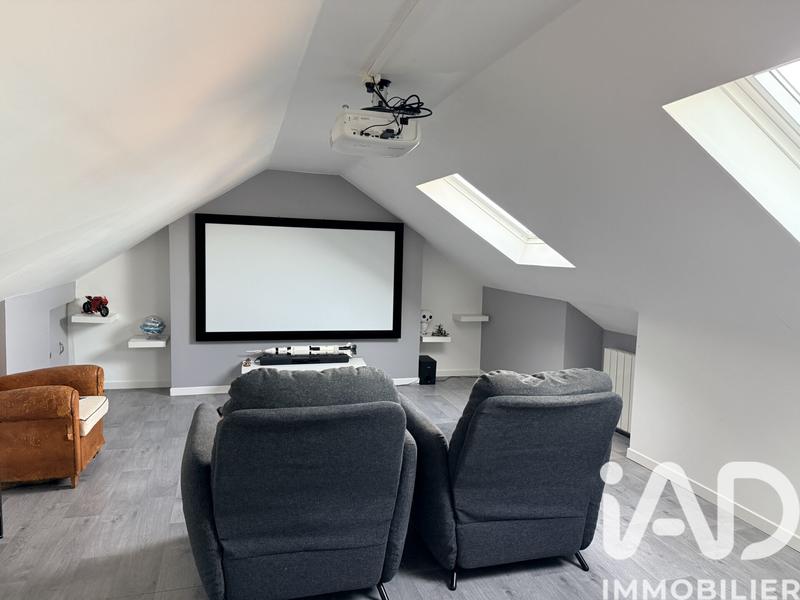 Maison - 110 m² - 6 pièces