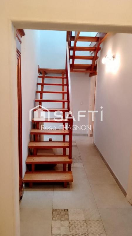 Maison - 269 m² - 8 pièces