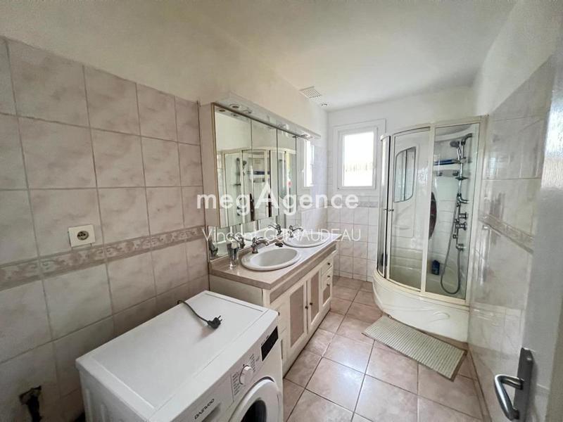 Maison - 94 m² - 4 pièces