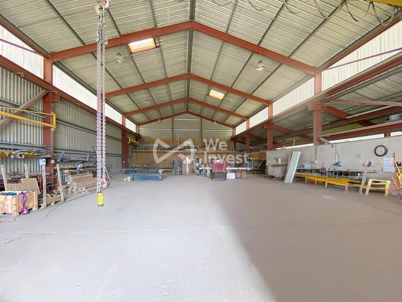 Local commercial - 840 m²