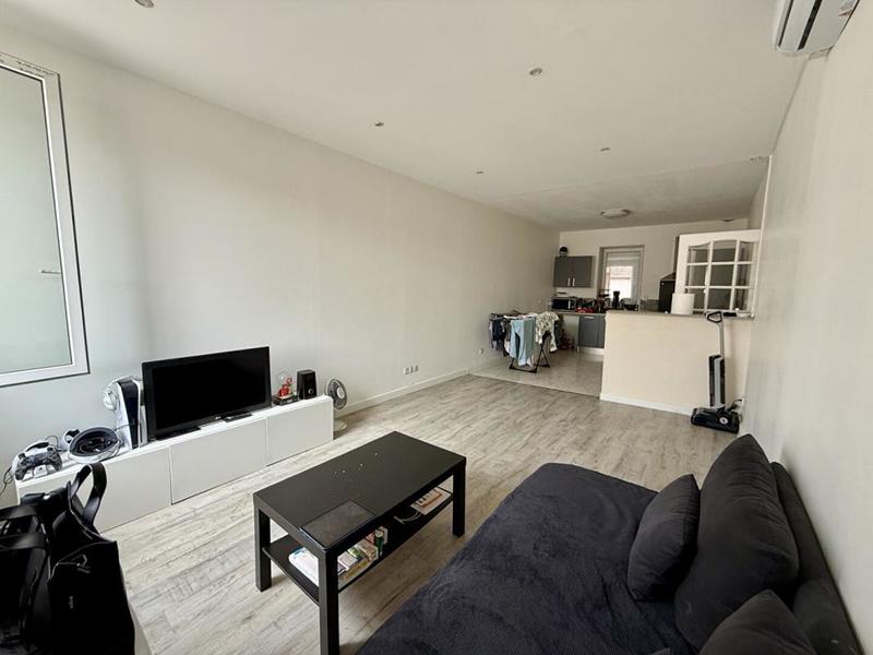 Appartement - 65 m² - 2 pièces