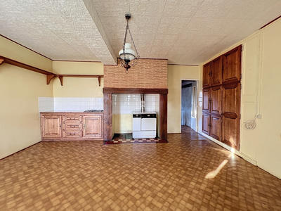 Maison - 140 m² - 4 pièces