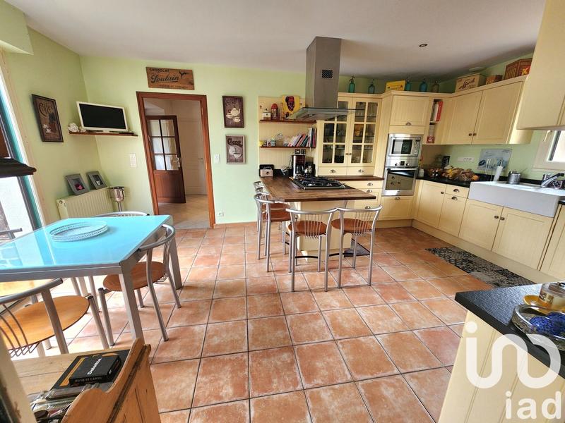 Maison - 306 m² - 10 pièces