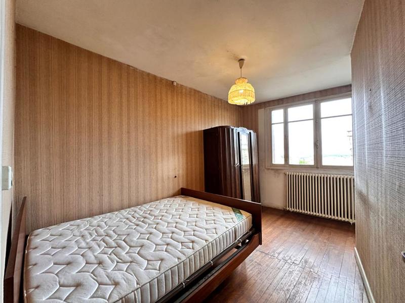 Maison - 83 m² - 5 pièces