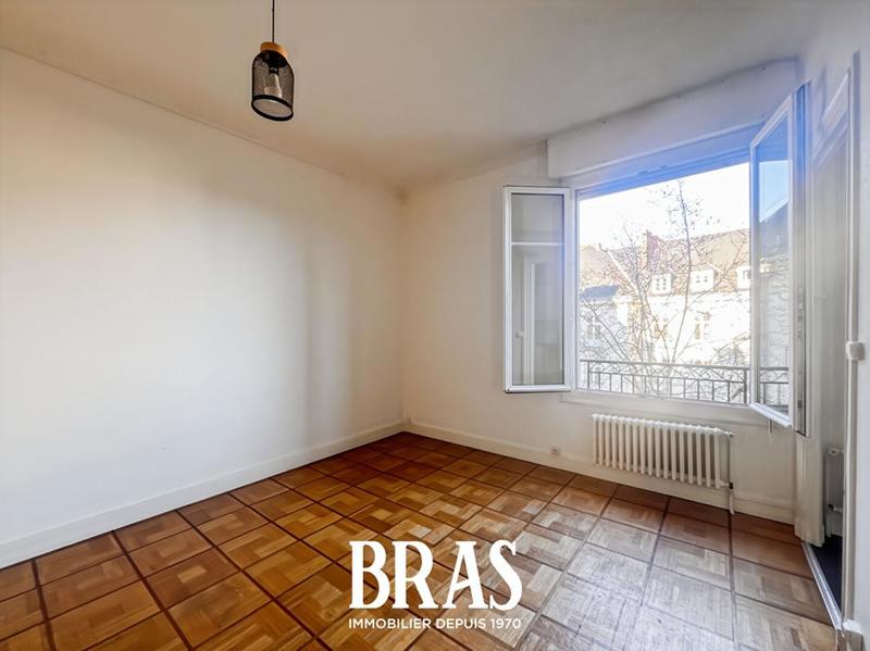 Appartement - 80 m² - 3 pièces