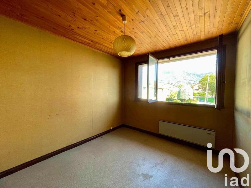 Maison - 102 m² - 5 pièces