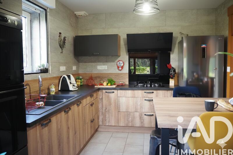 Maison - 132 m² - 7 pièces