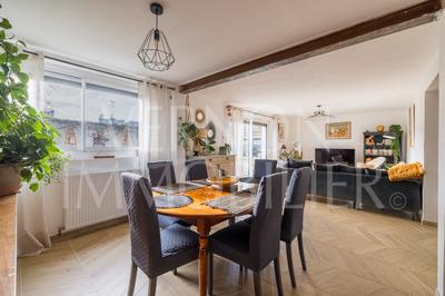 Maison - 96 m² - 4 pièces