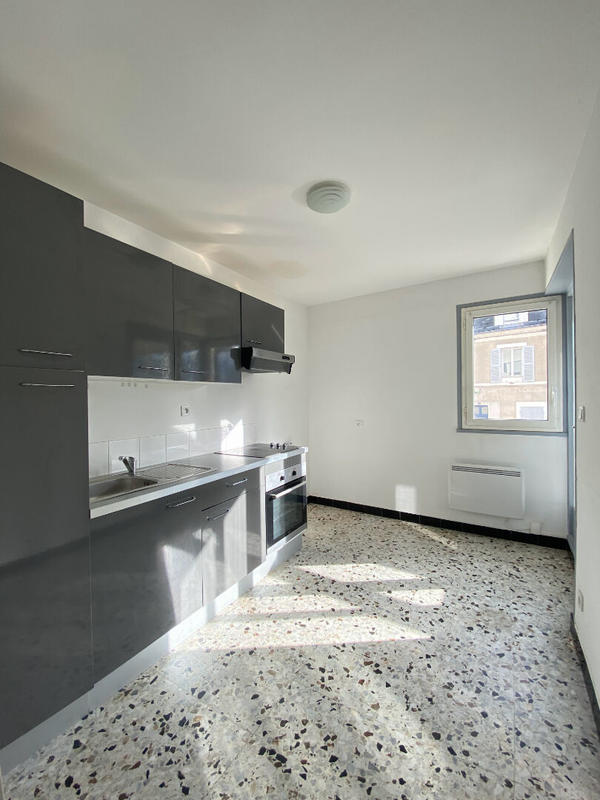 Appartement - 103 m² - 4 pièces