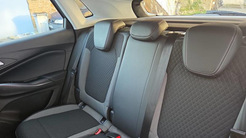 Opel Grandland X 1.5 CDTi 130 Eat8 Elegance Business - Automatique