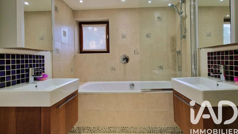 Maison de maîtres - 187 m² - 8 pièces