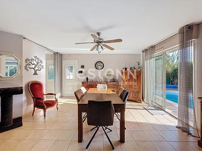 Maison - 157 m² - 6 pièces