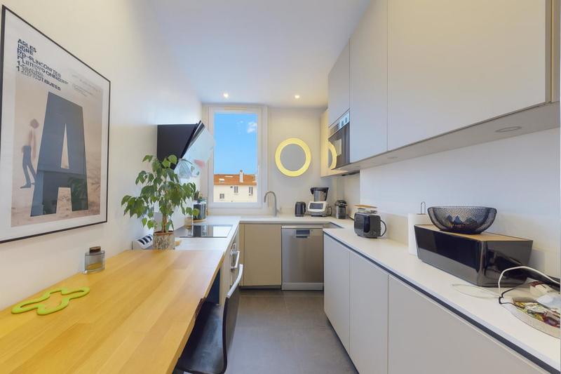 Appartement - 85 m² - 3 pièces