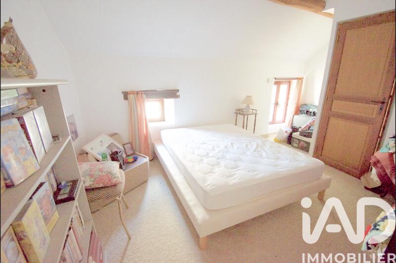 Maison - 350 m² - 13 pièces