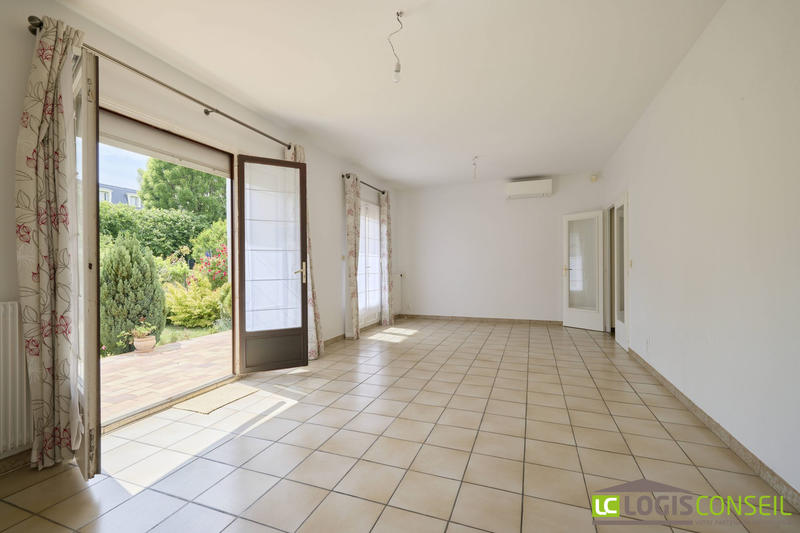 Maison traditionnelle - 125 m² - 5 pièces