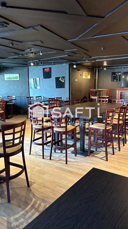 Local commercial - 240 m² - 3 pièces