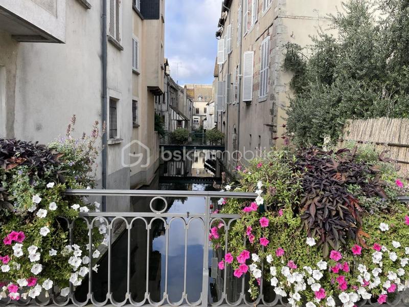 Appartement - 70 m² - 3 pièces