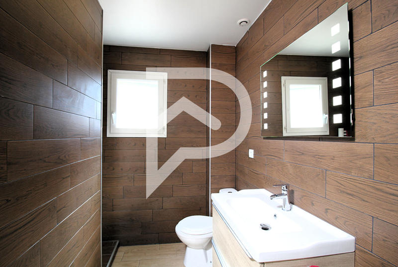 Maison - 108 m² - 4 pièces