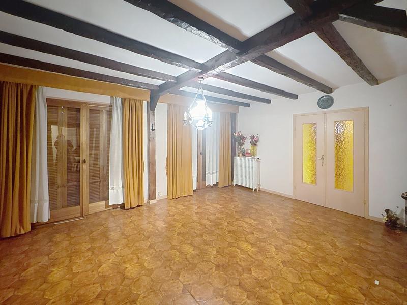 Maison ancienne - 140 m² - 7 pièces