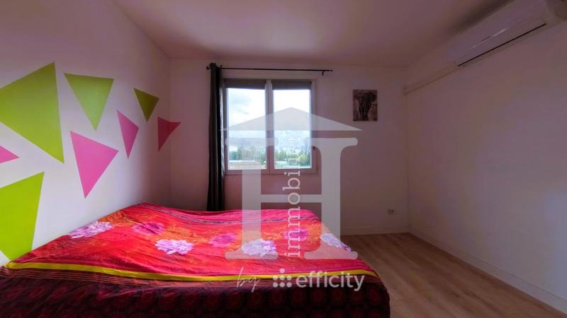 Maison - 101 m² - 4 pièces