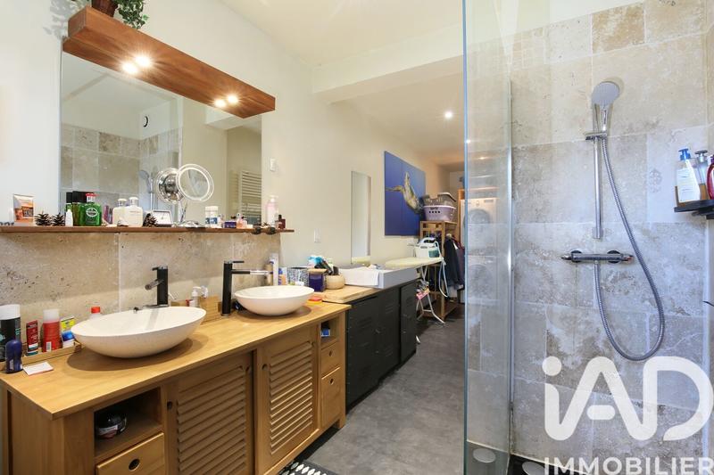 Maison de ville - 210 m² - 7 pièces