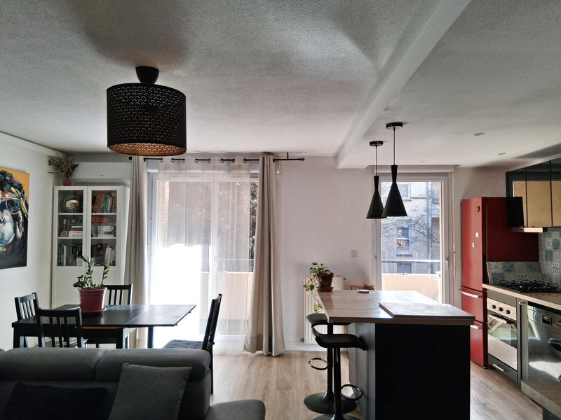 Appartement - 70 m² - 3 pièces