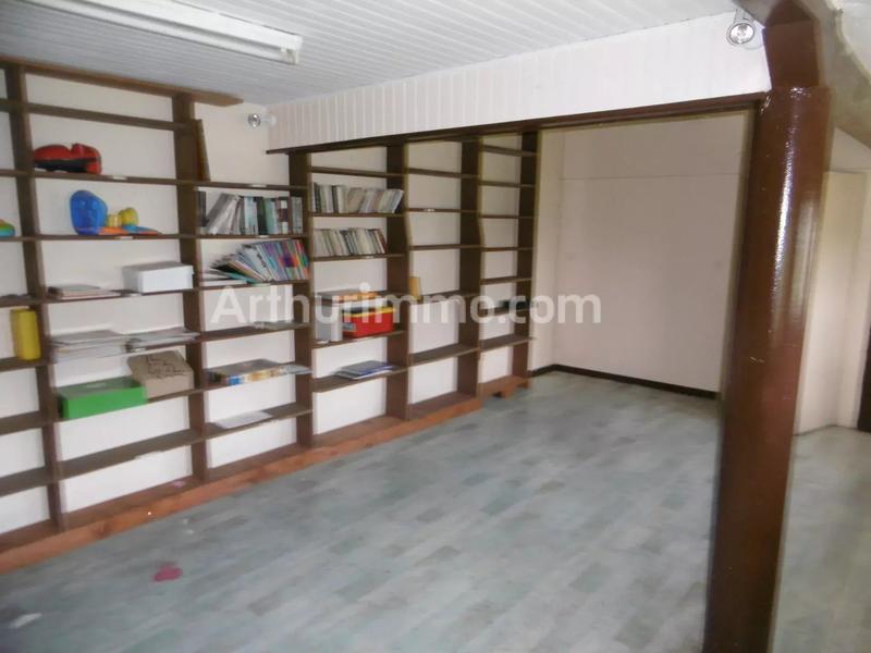 Maison - 570 m² - 31 pièces