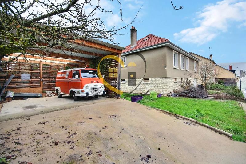 Maison - 97 m² - 4 pièces