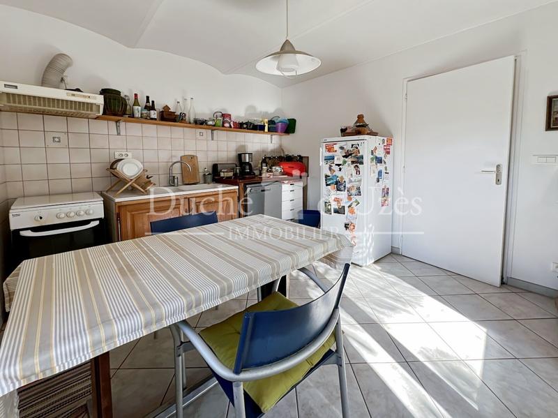 Maison - 198 m² - 7 pièces