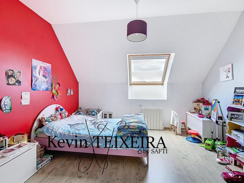 Maison - 149 m² - 9 pièces