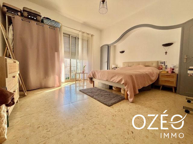 Maison traditionnelle - 105 m² - 4 pièces