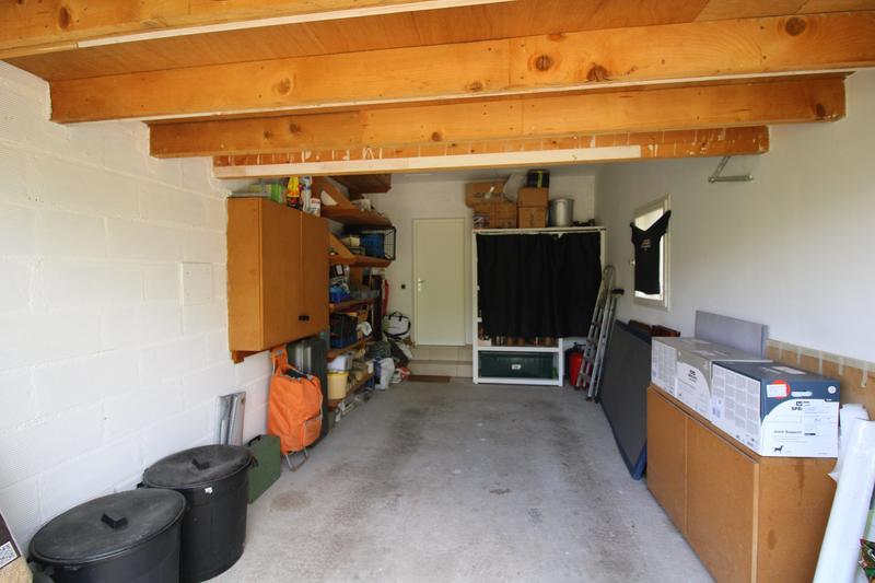 Maison - 242 m² - 7 pièces