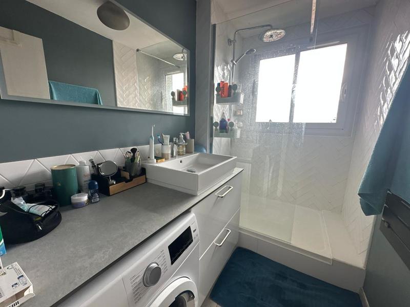 Appartement - 70 m² - 4 pièces