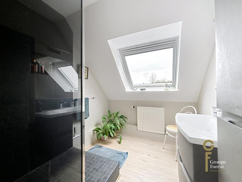 Maison - 139 m² - 6 pièces