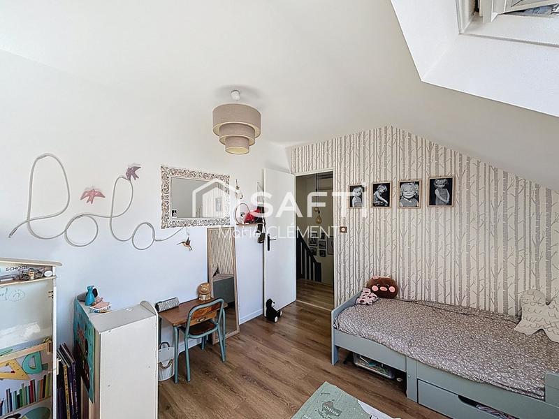 Maison - 96 m² - 4 pièces