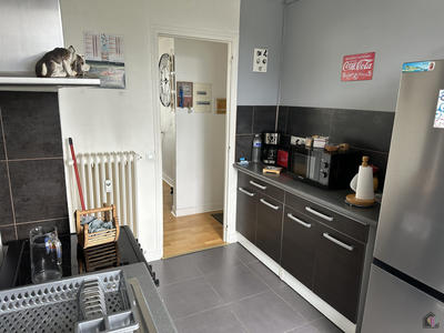 Appartement - 80 m² - 4 pièces