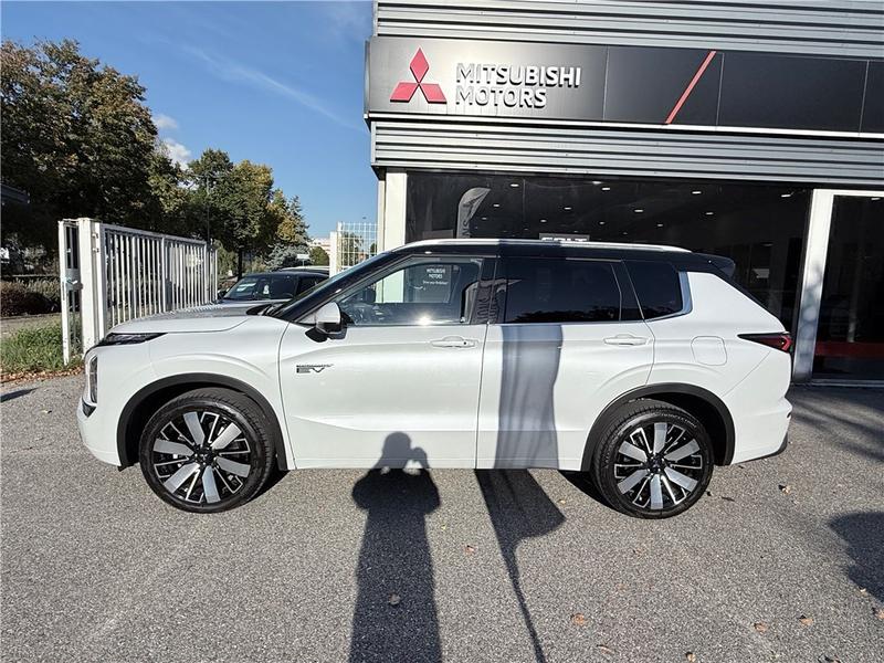 Mitsubishi Outlander IV 2.4 Mivec Phev 306 4wd Instyle