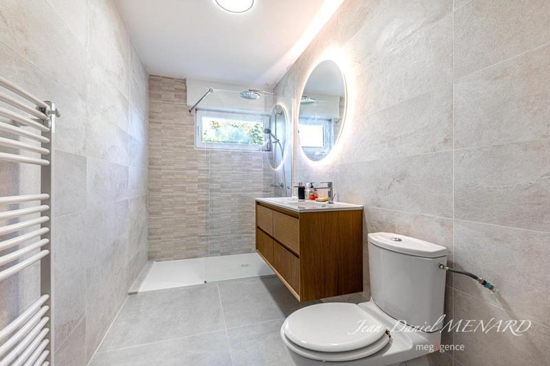 Maison d'architecte - 290 m² - 8 pièces