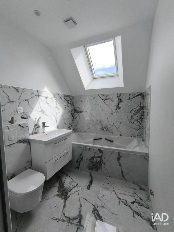 Maison - 128 m² - 5 pièces