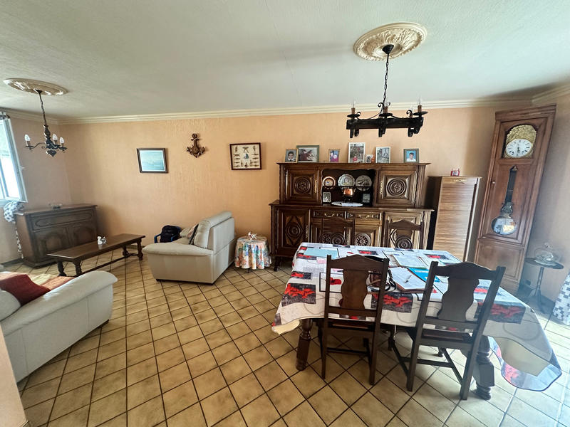 Maison - 90 m² - 4 pièces