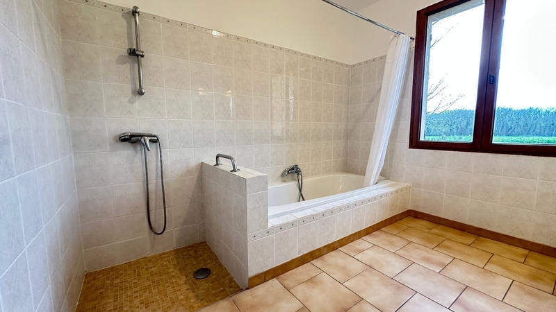 Maison - 117 m² - 4 pièces