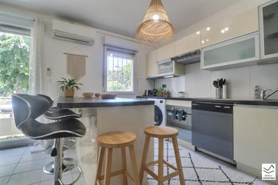 Appartement - 70 m² - 4 pièces