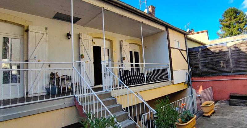 Appartement - 102 m² - 4 pièces